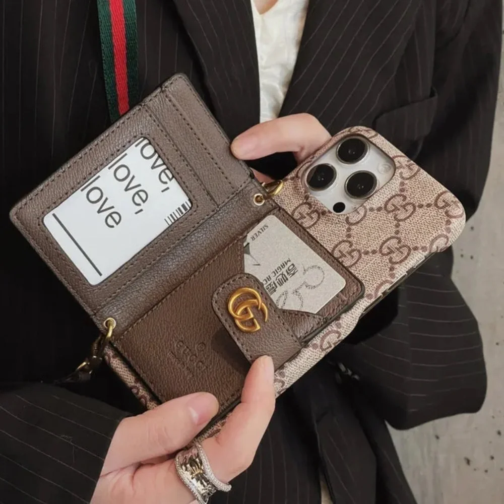 Designer Cellphone Cases and Wallets - Picture 4 of 16